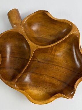 Wood Leaf-Shaped 3-Compartment Divided Serving Tray Brown Glossy 13 in